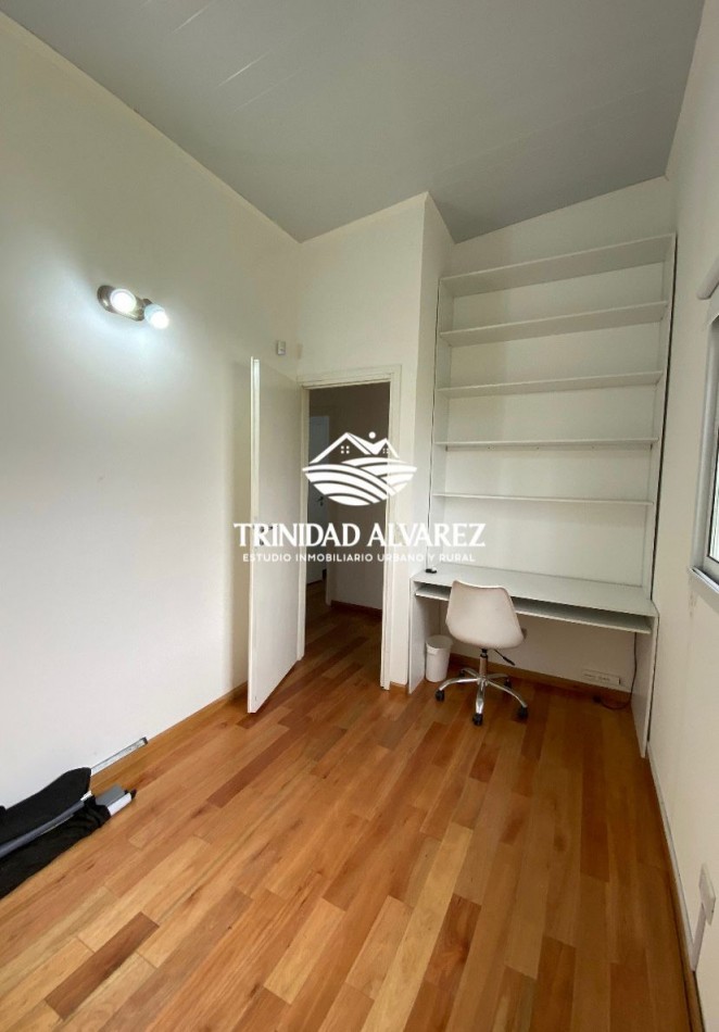 GALPON + OFICINAS EN VENTA  