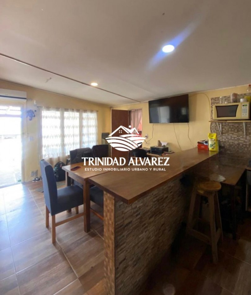 CASA + LOCAL COMERCIAL EN VENTA