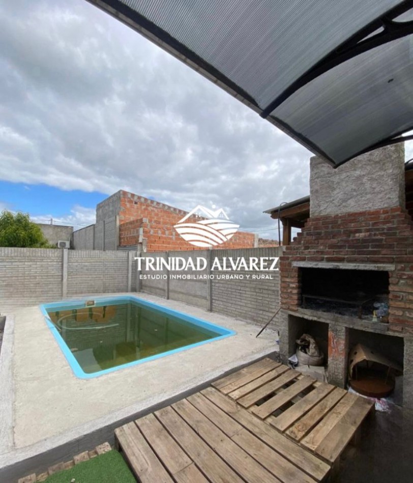 CASA + LOCAL COMERCIAL EN VENTA