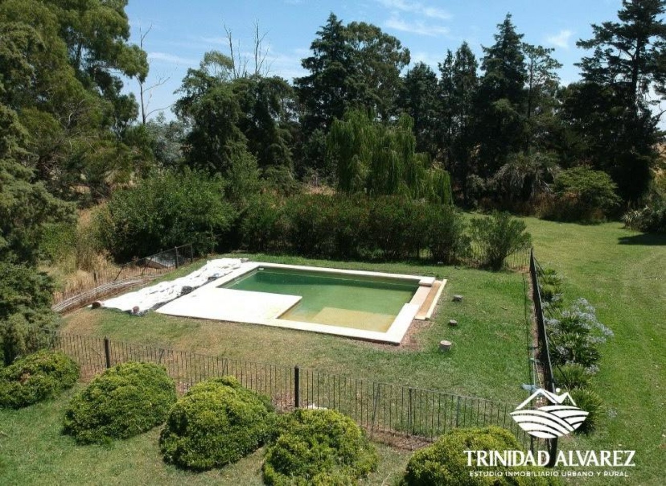 IMPORTANTE CASCO EN VENTA