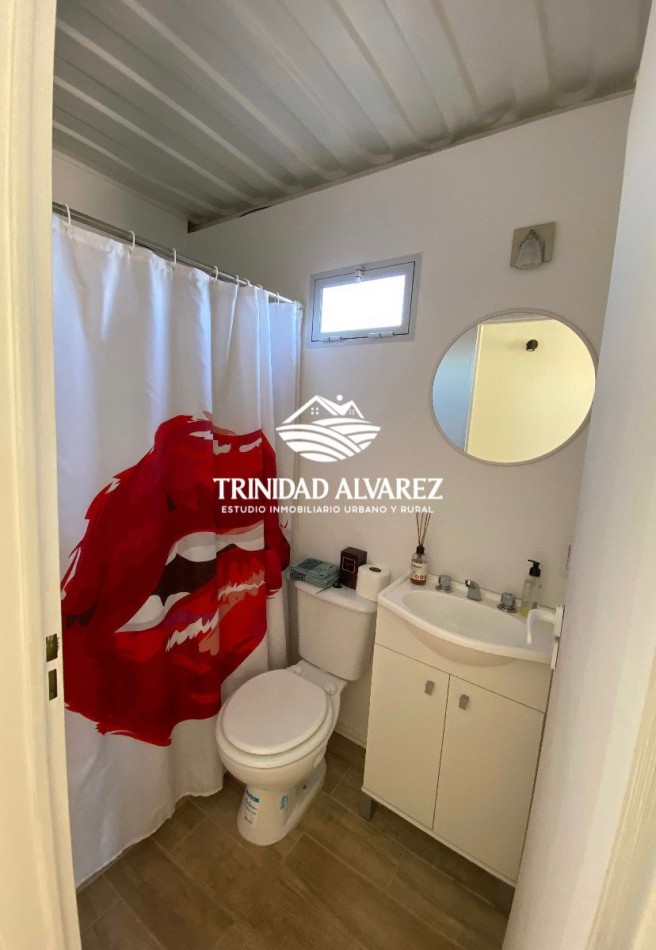 TERRENO + CONTAINER EN VENTA